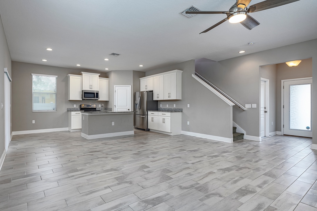 Property p10 image 8